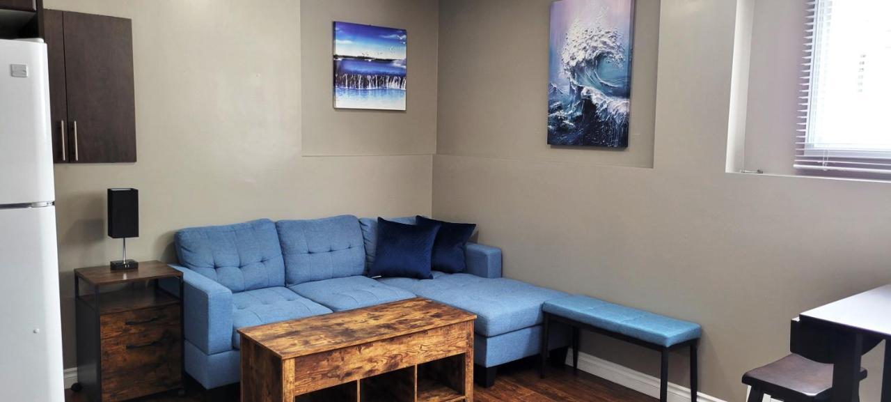 Blue Wave 2 Bedroom Suite Saskatoon Buitenkant foto