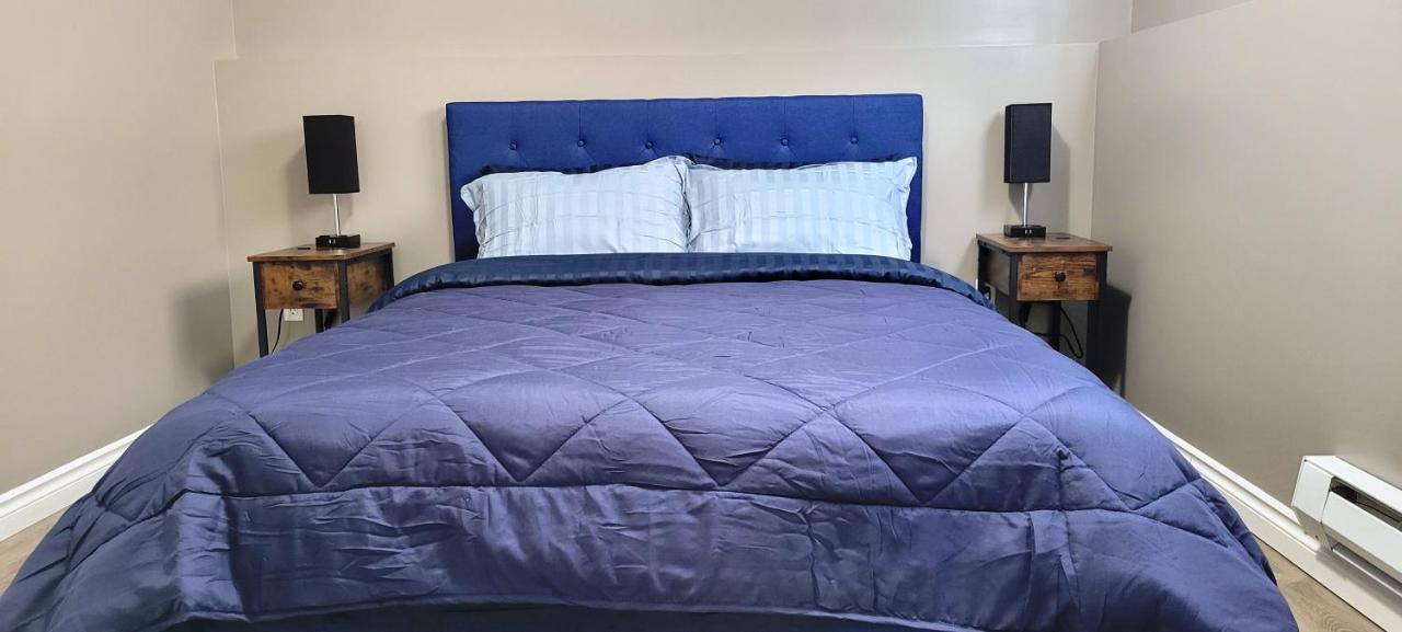 Blue Wave 2 Bedroom Suite Saskatoon Buitenkant foto